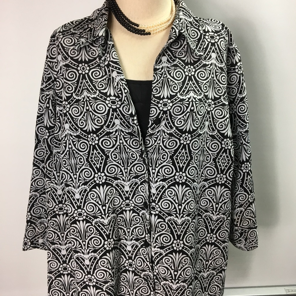 Notations Womens Blouse Black‎ White Size 3X 1 Piece